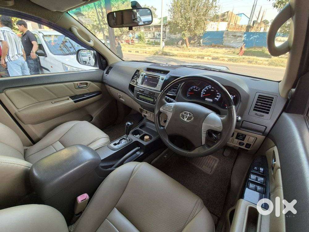 Toyota Fortuner 3.0 4x2 Automatic, 2013, Diesel