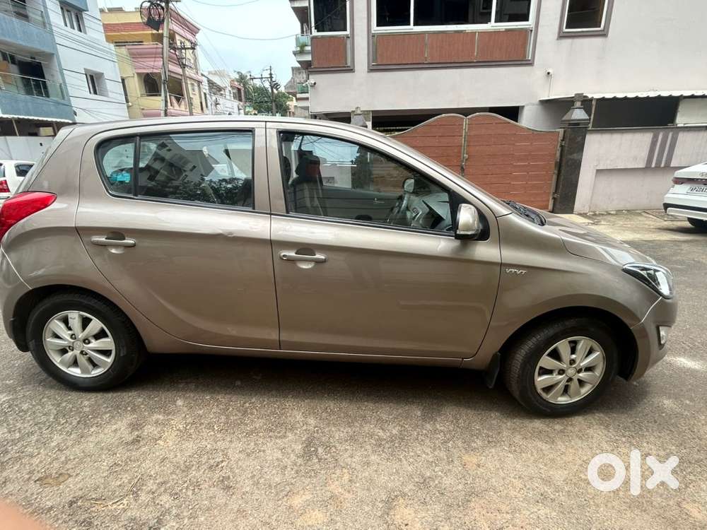 Hyundai I20 Sportz Petrol 2012