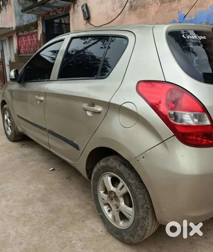 Hyundai I20 2010 Petrol 75000 Km Driven