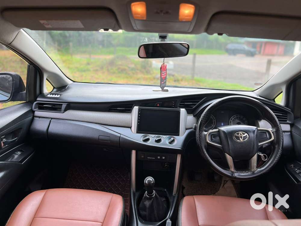 Toyota Innova Crysta 2.4 G Mt, 2016, Diesel
