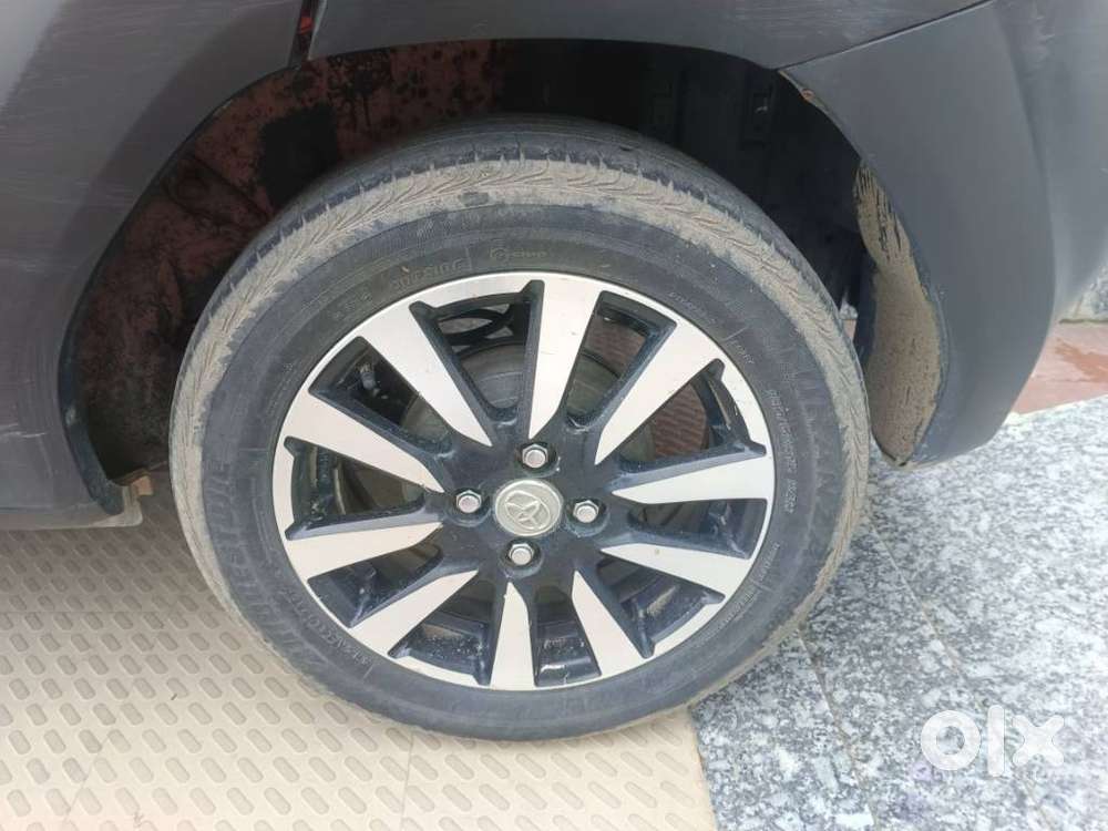 Toyota Etios Cross 1.2l G, 2015, Petrol