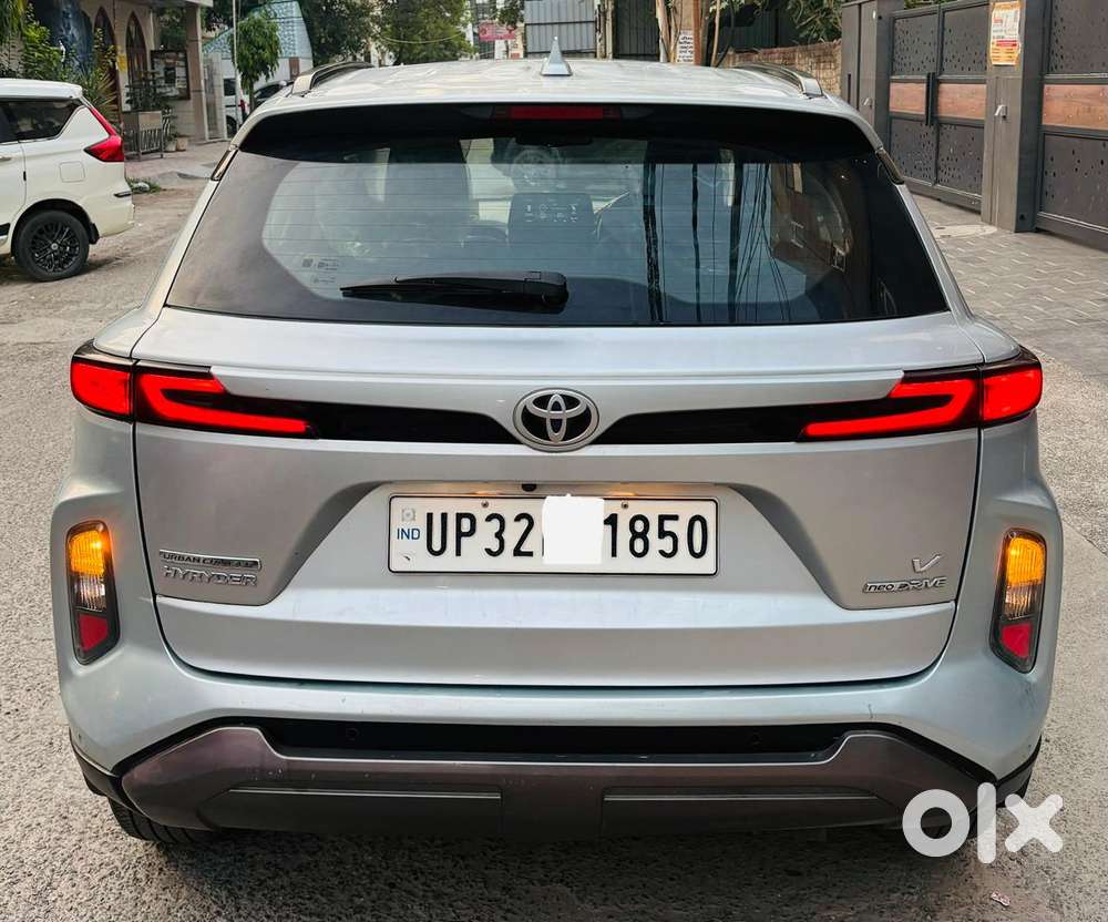 Toyota Urban Cruiser Hyryder V Neodrive Aero Edition, 2022, Petrol