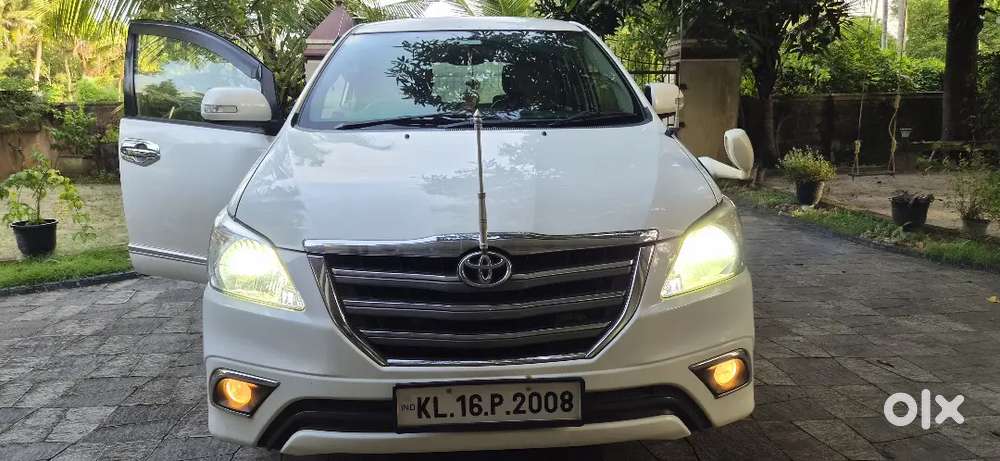 Toyota Innova 2.5 Ev 2015