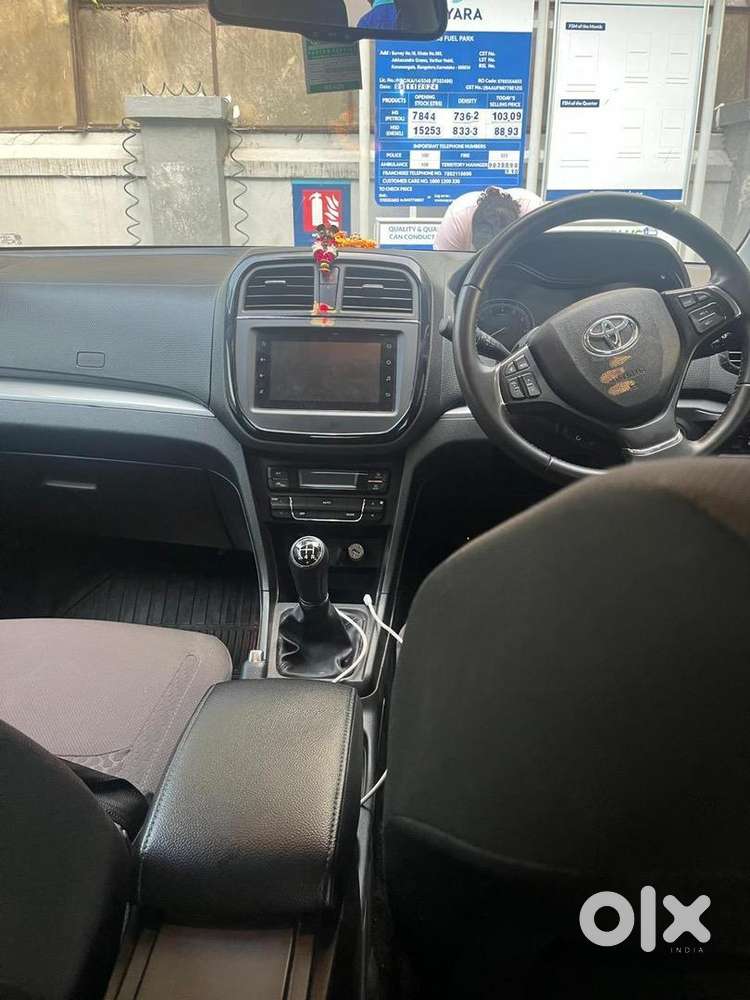 Toyota Urban Cruiser 2022 Petrol Well Maintained