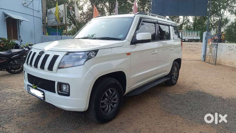 Mahindra Tuv 300 T10, 2018, Diesel