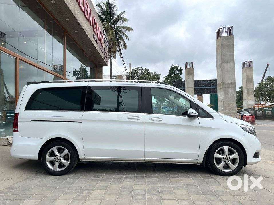 Mercedes-benz V-class 2.1 220 Expression Diesel At, 2019, Diesel