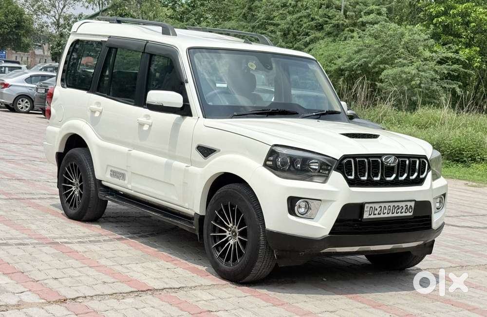 Mahindra Scorpio Classic 2.2 S 11 Mt 7 Str, 2020, Diesel