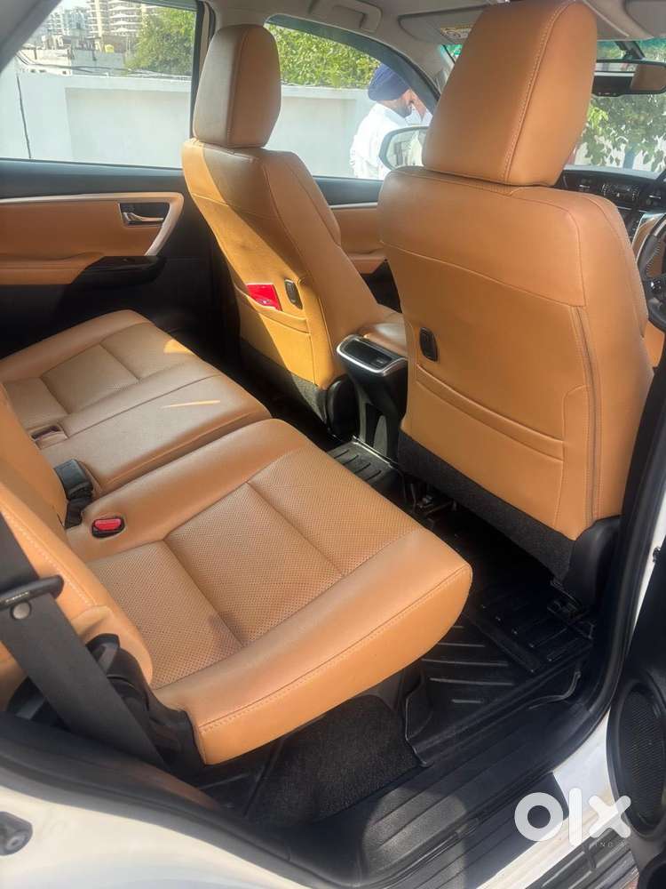 Toyota Fortuner 4x2 At 2.8 Diesel, 2022, Diesel
