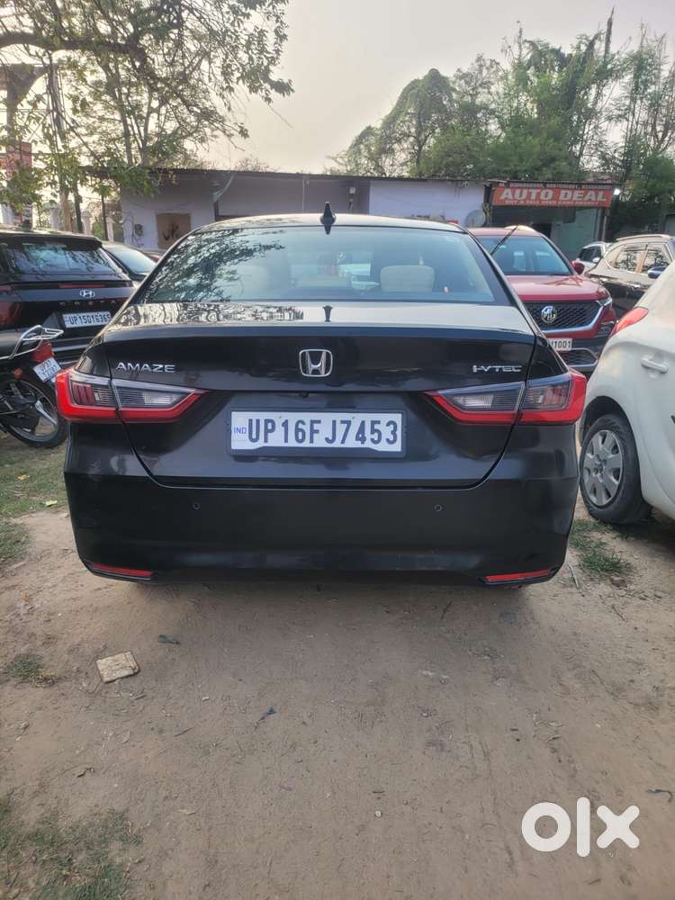 Honda Amaze 2nd Gen Vx, 2025, Petrol