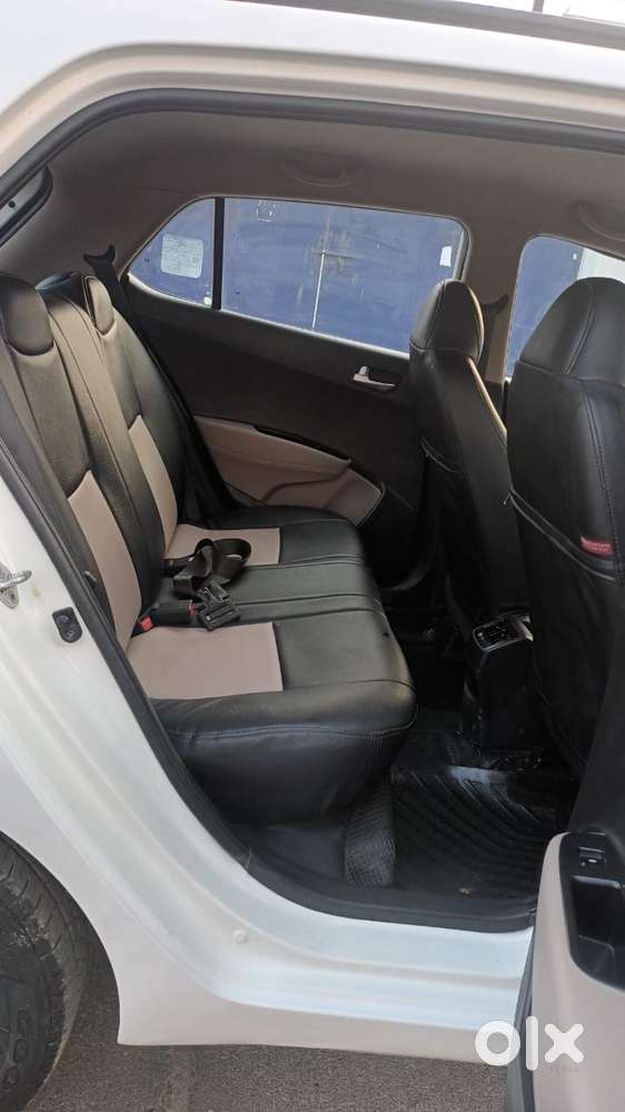 Hyundai Grand I10 2013-2016 Sportz, 2015, Petrol