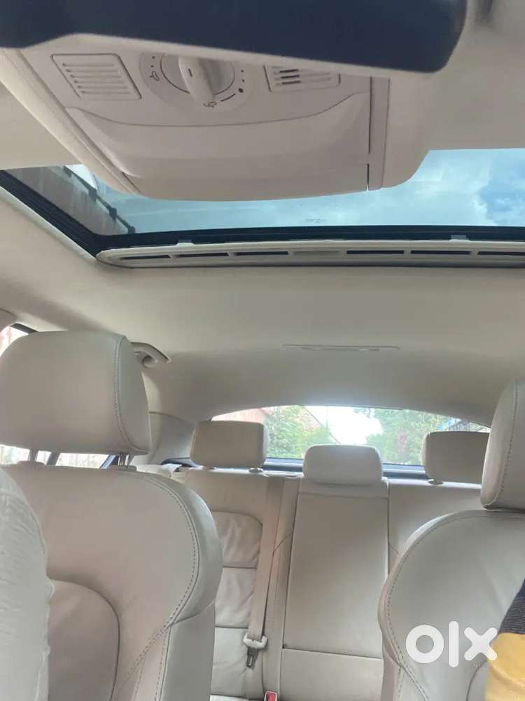 Skoda Superb 2.5 Elegance 2012