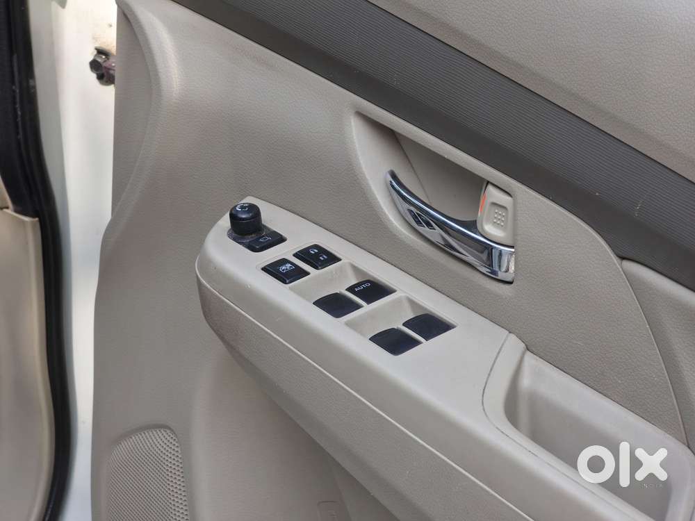 Maruti Suzuki Ertiga 2022-2023 Vxi Cng, 2020, Cng & Hybrids