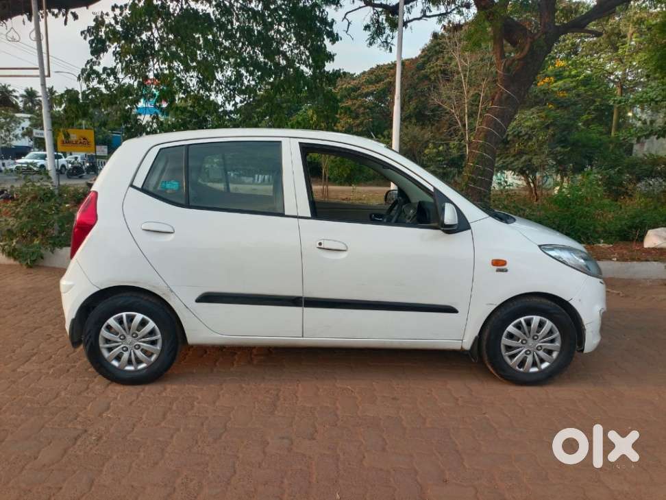 Hyundai I10 Sportz 1.1l, 2014, Petrol