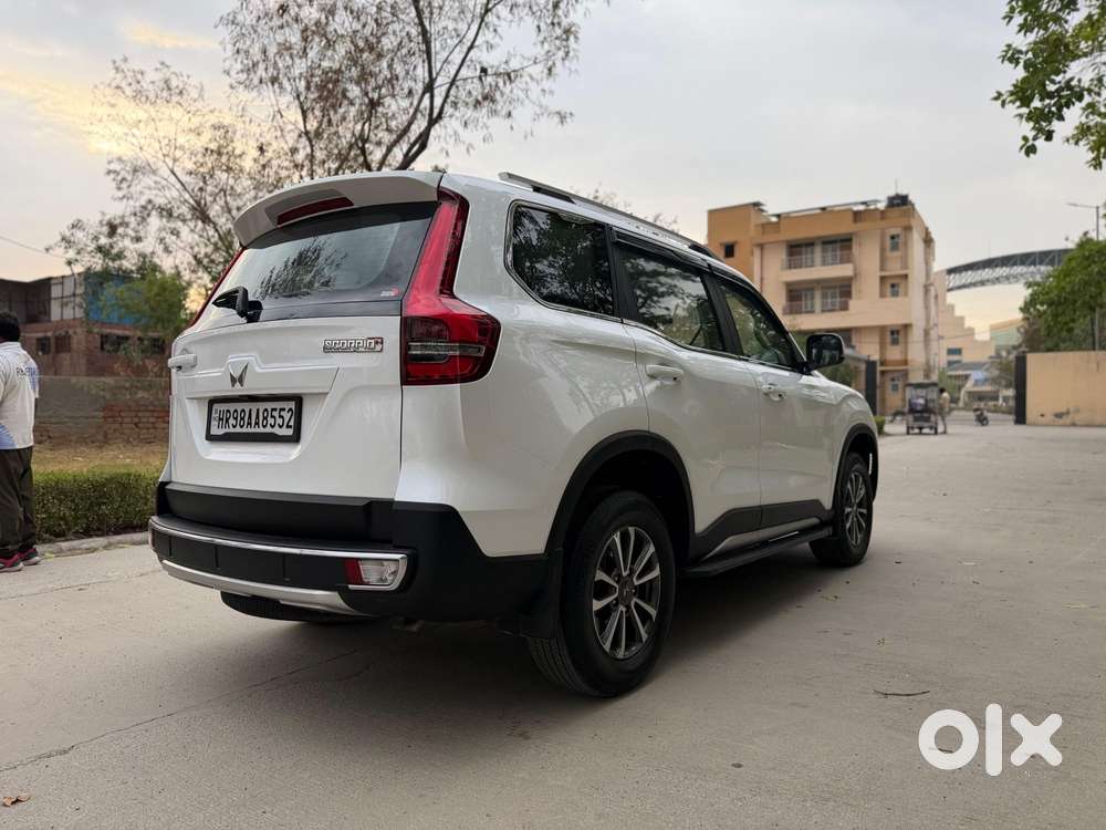 Mahindra Scorpio N Z8 Petrol At 7 Str, 2026, Petrol