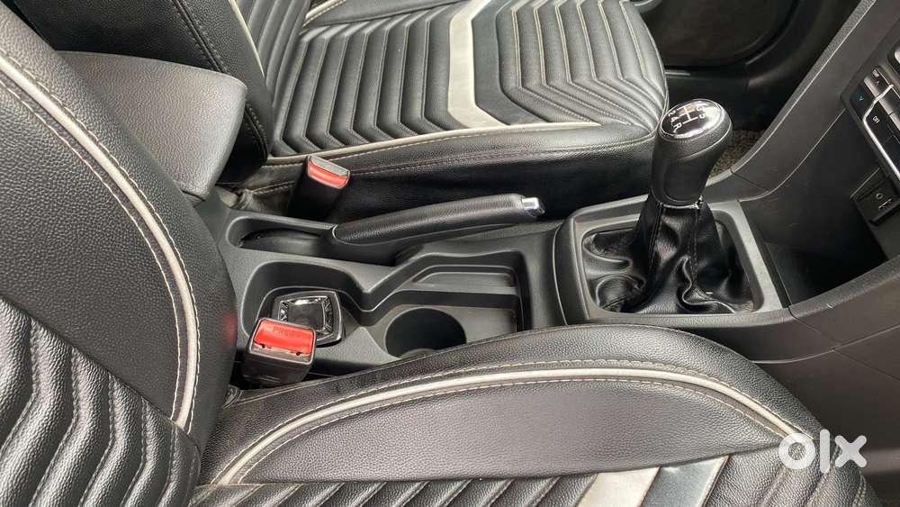 Maruti Suzuki Vitara Brezza Zdi Plus Dual Tone, 2017, Diesel