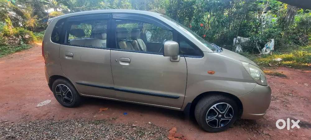 Maruti Suzuki Estilo Vxi 2010