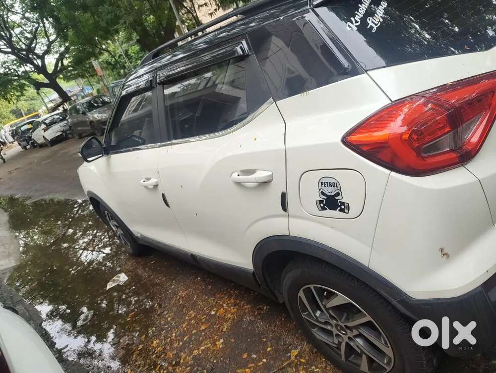 Mahindra Xuv300 2023 Variant 1.2 W8