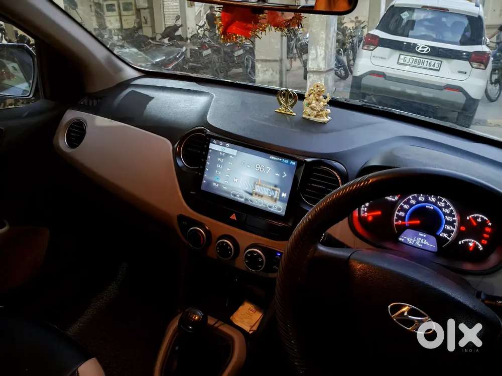 Hyundai Grand I10 2016 Petrol Well Maintained