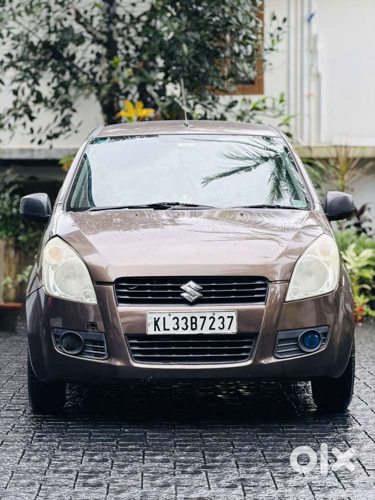 Maruti Suzuki Ritz Vxi, 2011, Petrol