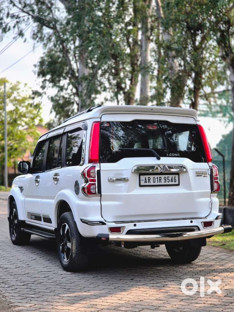 Mahindra Scorpio Classic 2.2 S 11 Mt 7 Str, 2023, Diesel