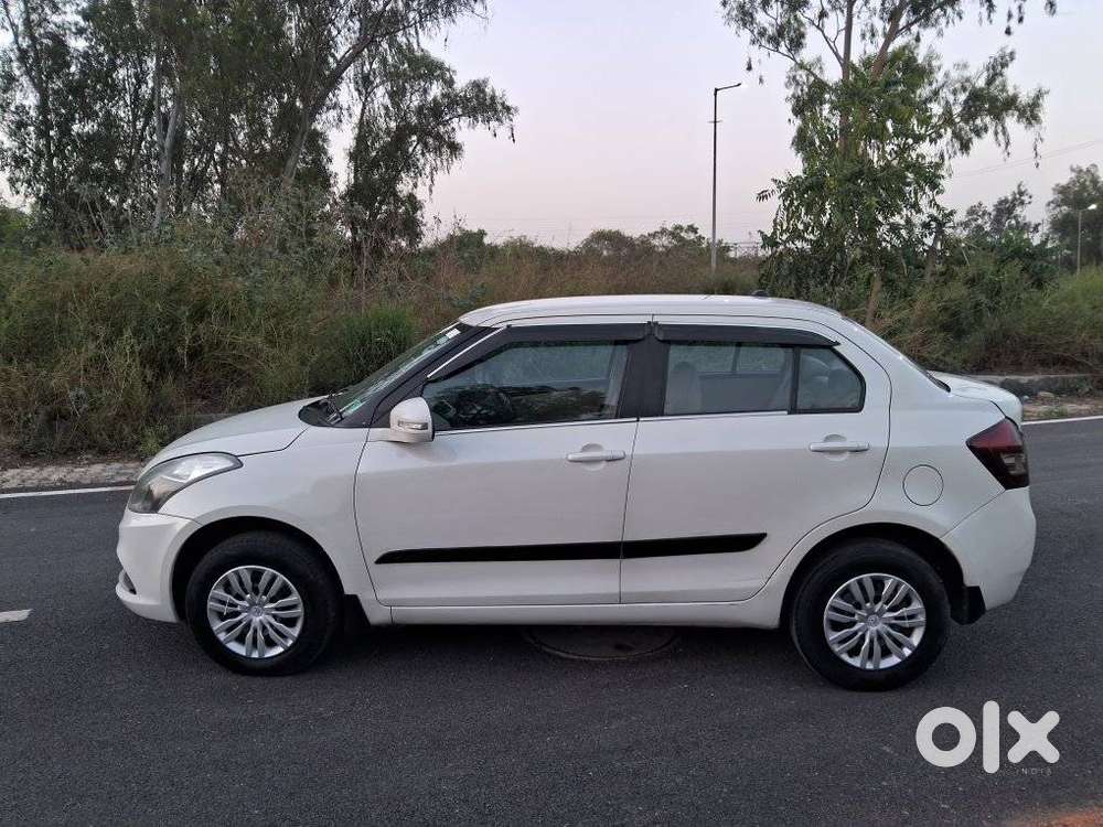 Maruti Suzuki Swift Dzire 1.2 Vxi Bsiv, 2014, Petrol
