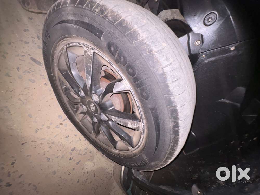 Mahindra Xuv500 W11 2018 Showroom Condition