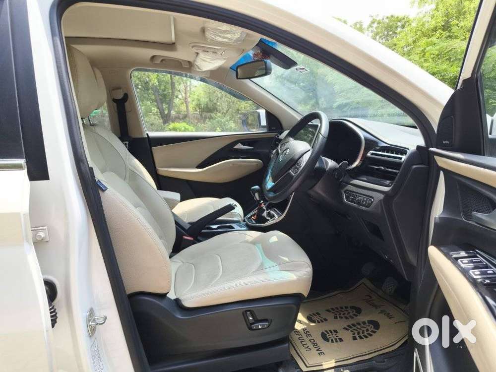 Mg Hector Sharp Pro 1.5 Turbo Cvt, 2025, Petrol
