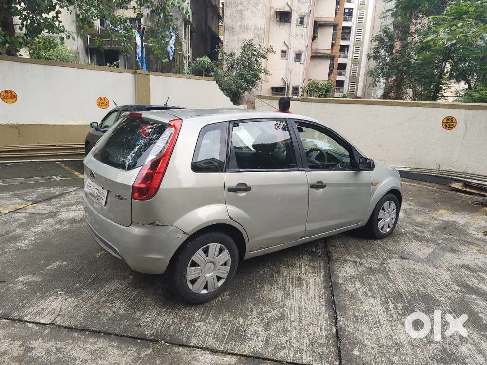 Ford Figo Petrol 2011