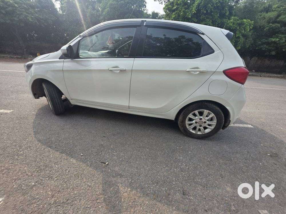 Tata Tiago 1.2 Revotron Xza, 2018, Cng & Hybrids