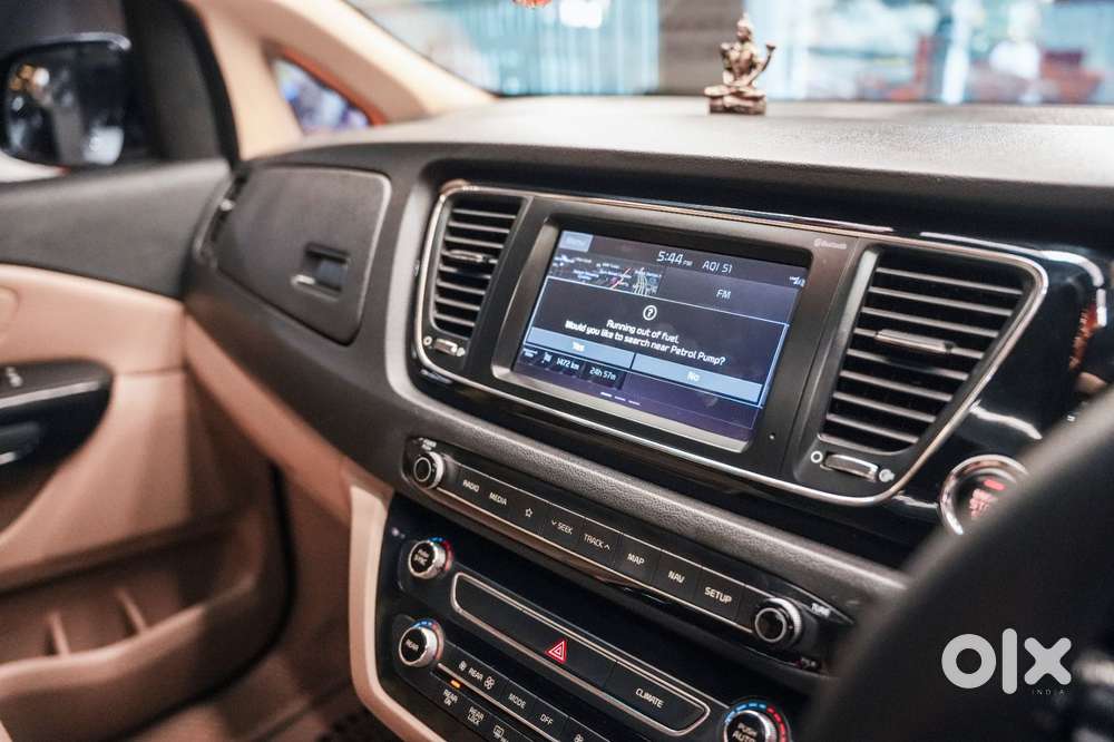 Kia Carnival Limousine, 2021, Diesel