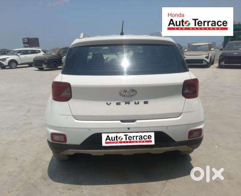 Hyundai Venue 1.0 S (o) Turbo Dct, 2021, Petrol