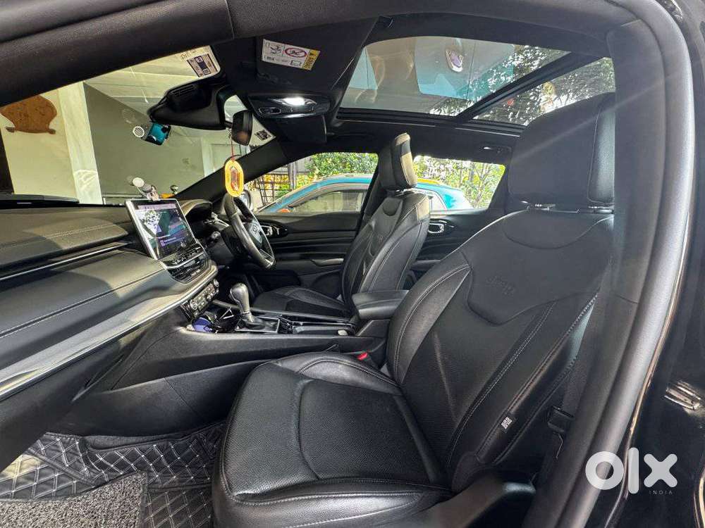 Jeep Compass 2.0 Limited Option 4x4 Black, 2023, Petrol