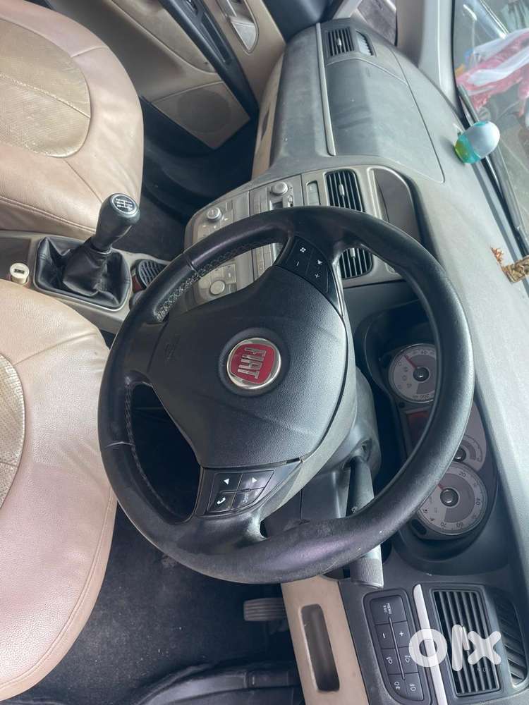 Fiat Linea Emotion Pack, 2010, Petrol