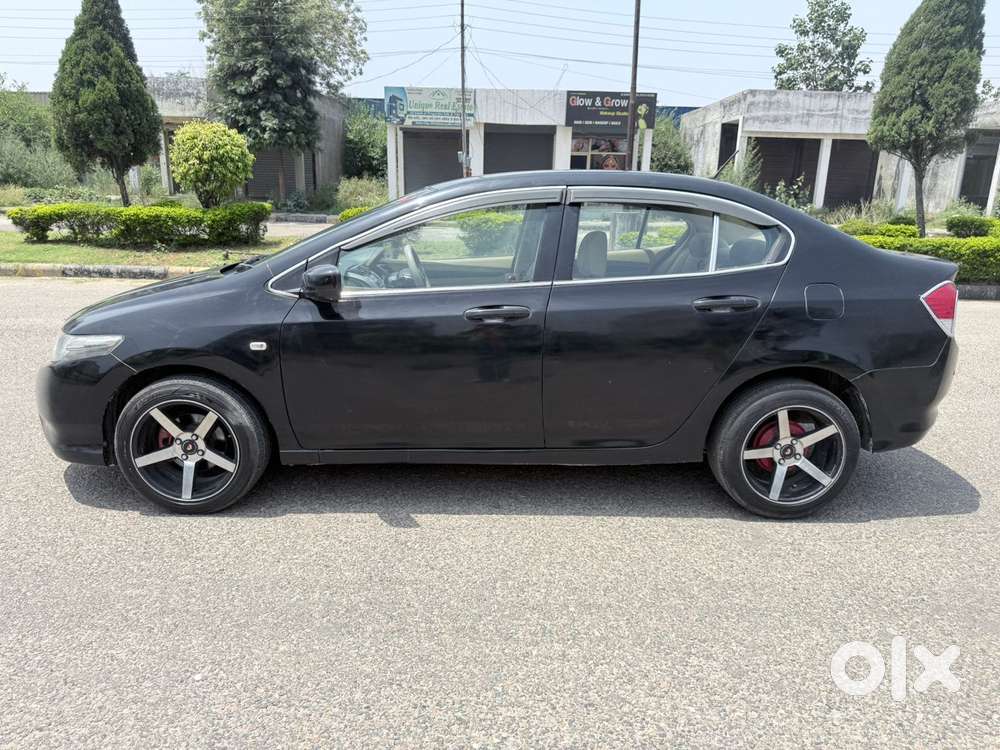 Honda City 2008-2011 1.5 V Mt Exclusive, 2010, Petrol