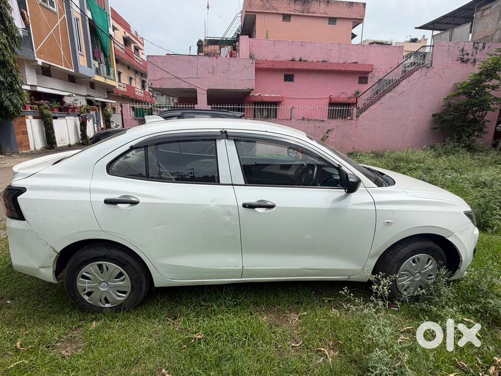 Maruti Suzuki Dzire 2025