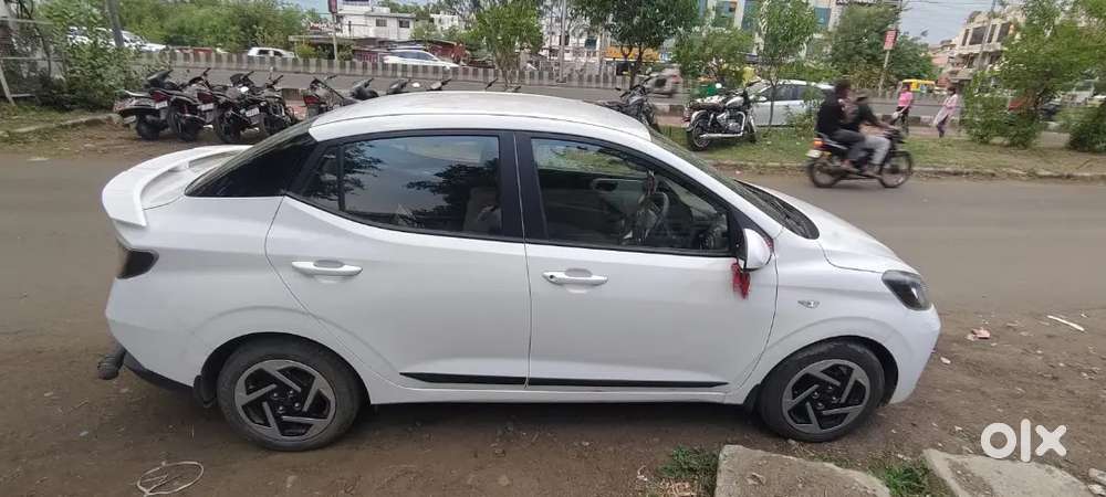 Hyundai Aura 2024 Petrol Well Maintained