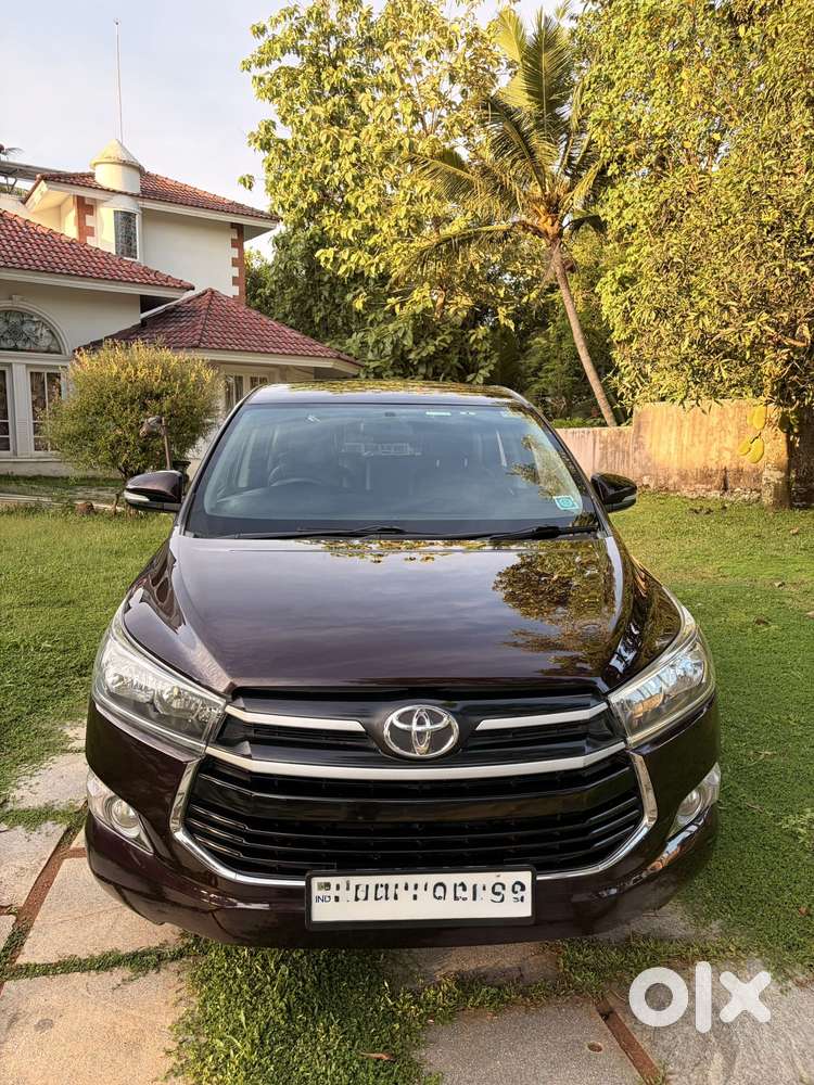 Toyota Innova Crysta 2.4 Gx Mt, 2016, Diesel