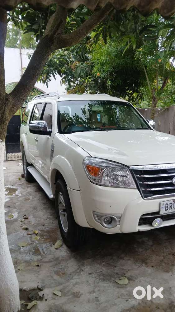 Ford Endeavour 3.0l 2013