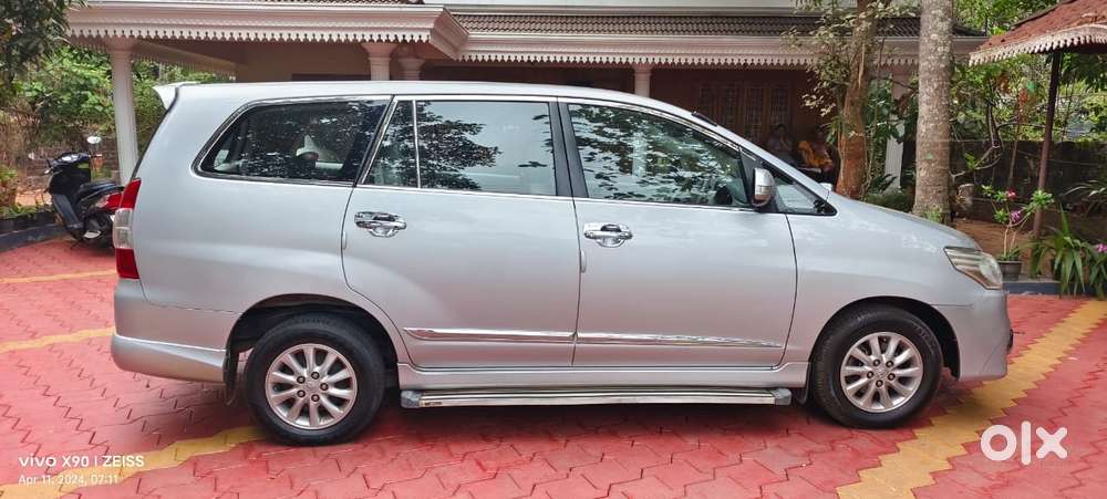 Toyota Innova 2.5 V 7 Str, 2014, Diesel