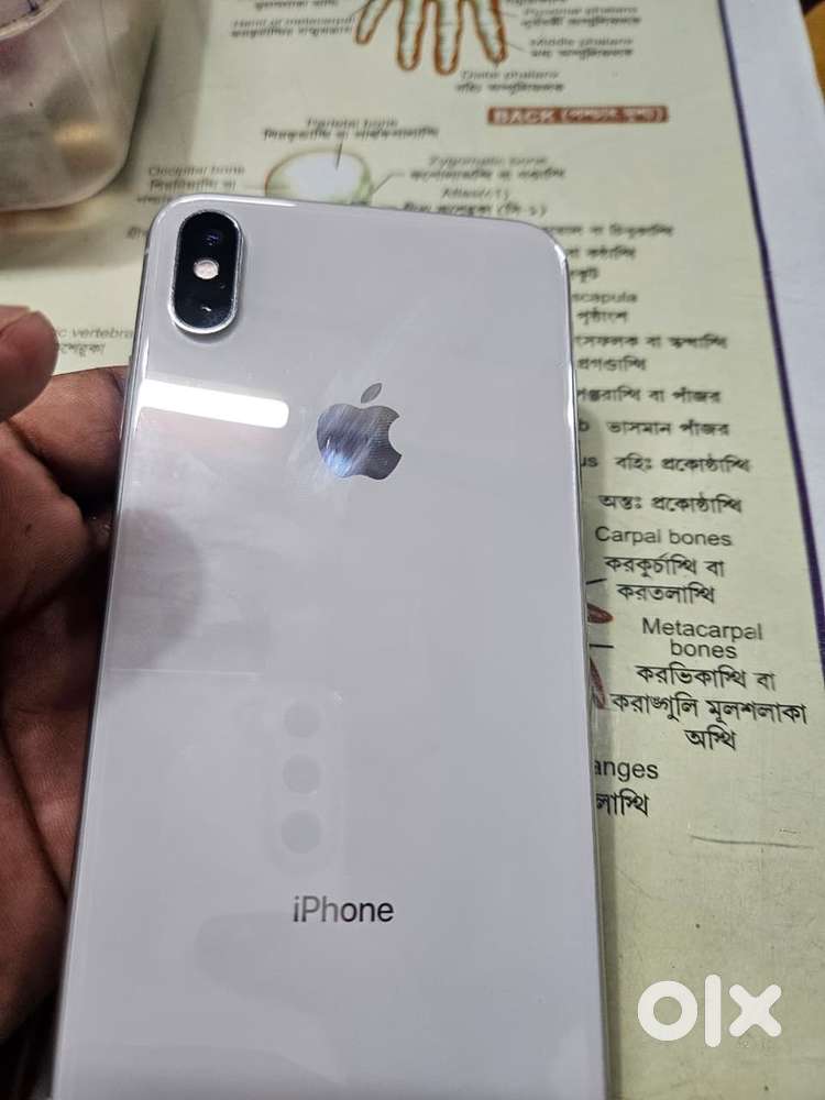 Olx Iphone 10 Xs Max Used Iphone Xs Max 256 Gb Silver Mobile