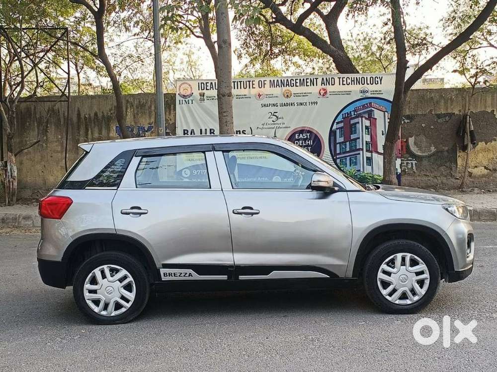 Maruti Suzuki Brezza 1.5 Lxi Smart Hybrid, 2021, Petrol