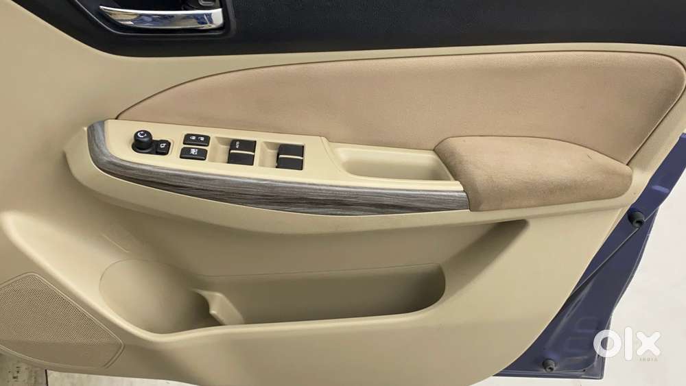 Maruti Suzuki Swift Dzire Zxi + Amt, 2022, Petrol