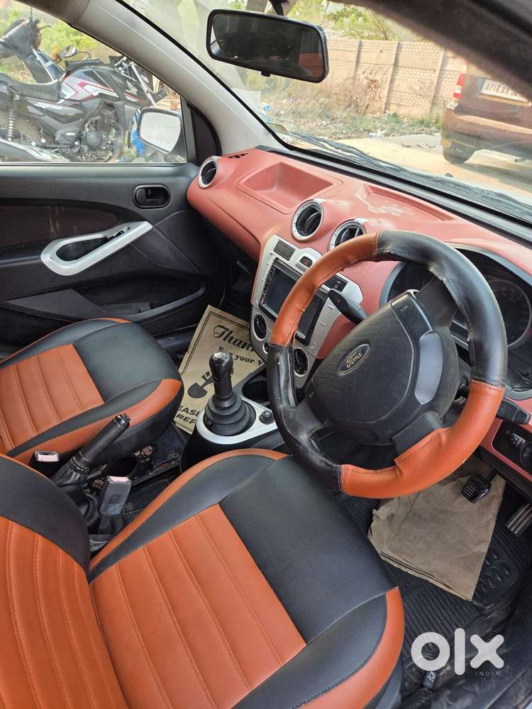 Ford Figo 2010-2012 Diesel Zxi, 2012, Diesel