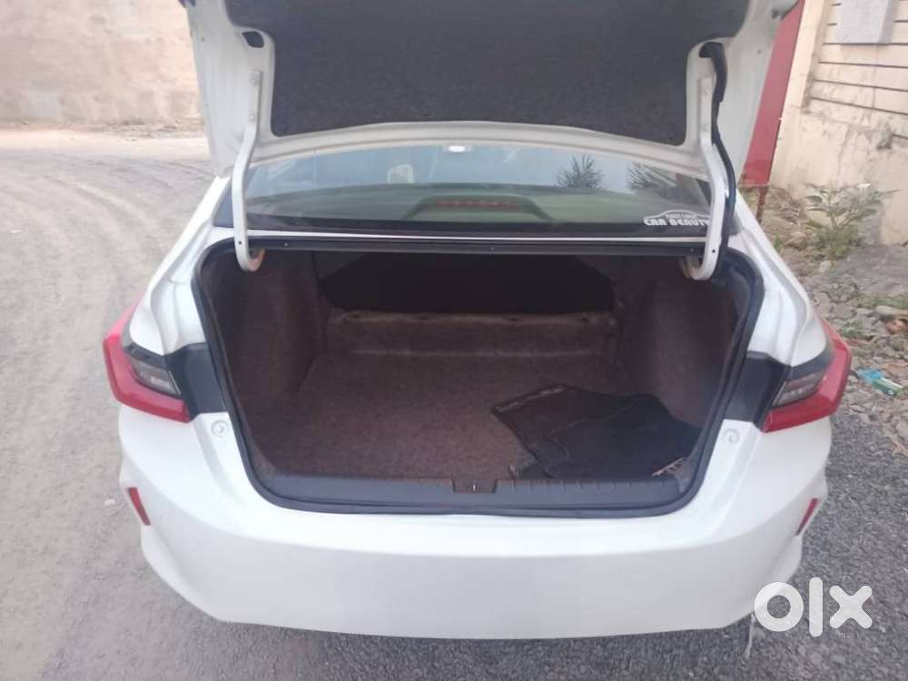 Honda City Vx Petrol Cvt, 2022, Petrol