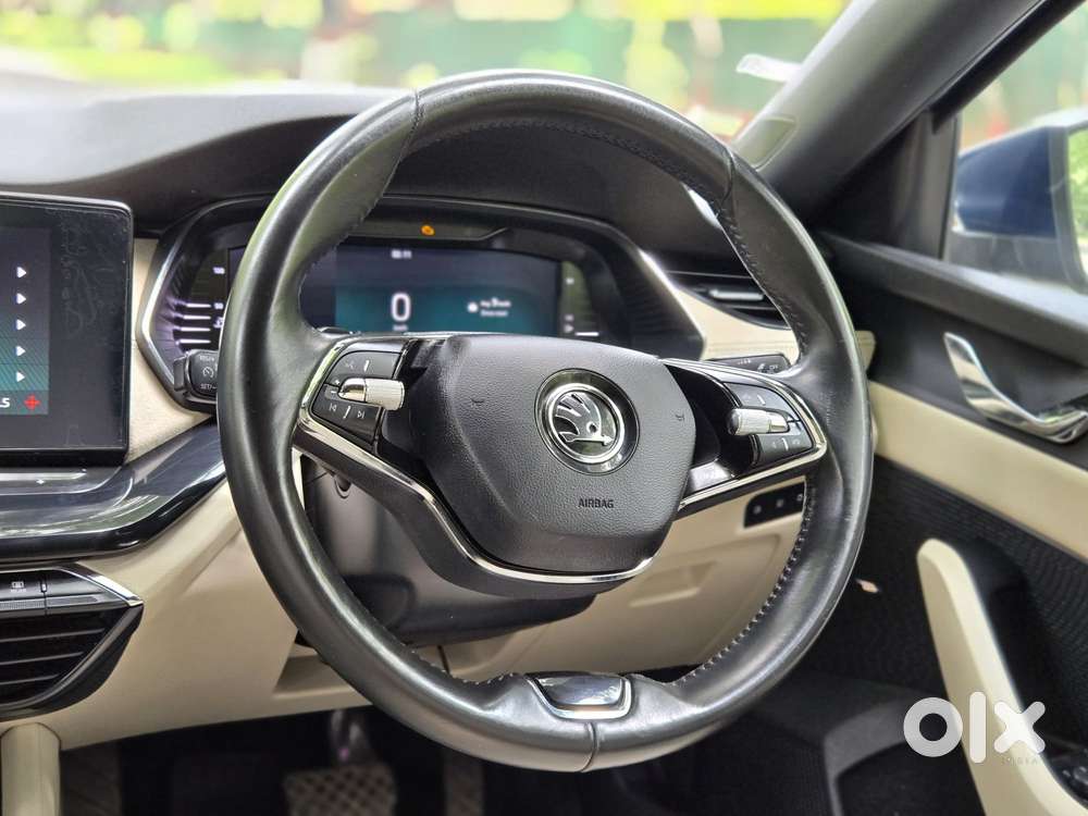 Skoda Octavia 2.0 Style Tsi At, 2022, Petrol