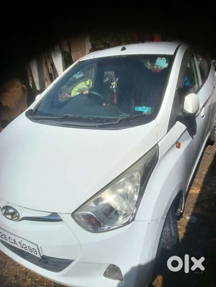 Eon Top Sports Modal Single Handed Govt Emploee 48000 Km Chali