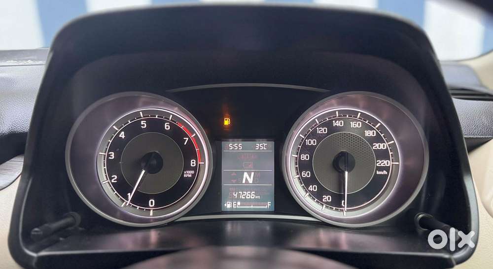 Maruti Suzuki Swift Dzire Vxi(o) Amt, 2022, Petrol