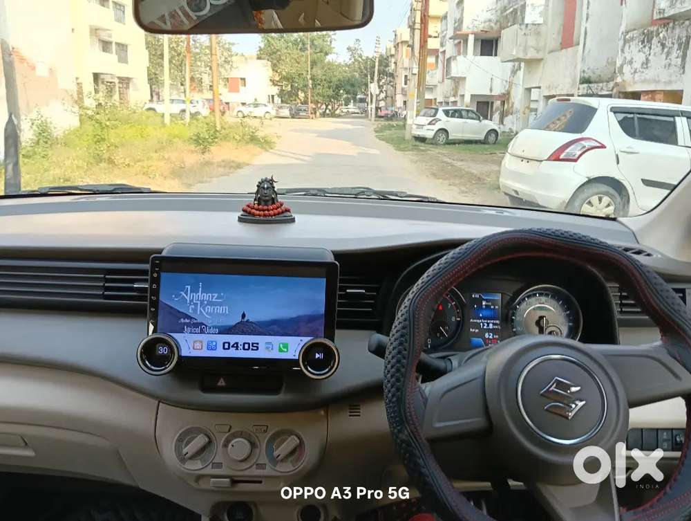 Maruti Suzuki Ertiga Lxi 2025