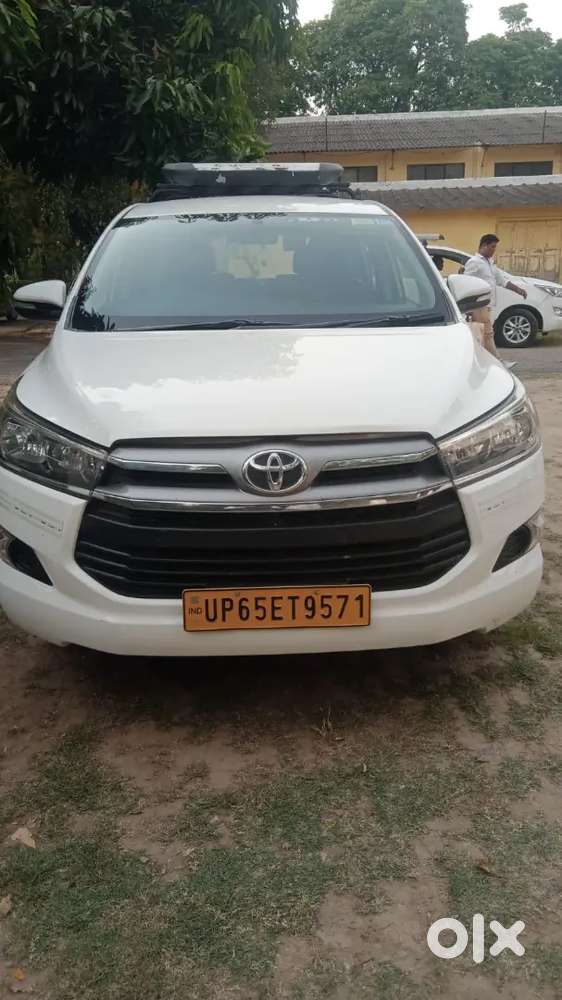 Toyota Innova Crysta 2016 Diesel 228262 Km Driven
