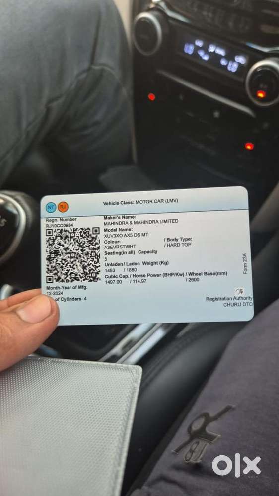 Mahindra Xuv 3xo 2025 Diesel Well Maintained
